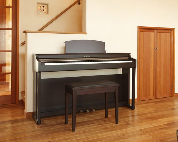 Bạn nên chọn đàn piano điện Kawai có nhiều pedal