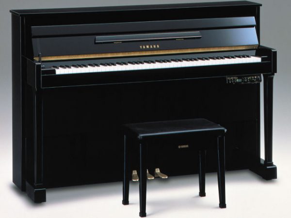 Đàn piano Yamaha có tuổi thọ cao, giá cả phải chăng