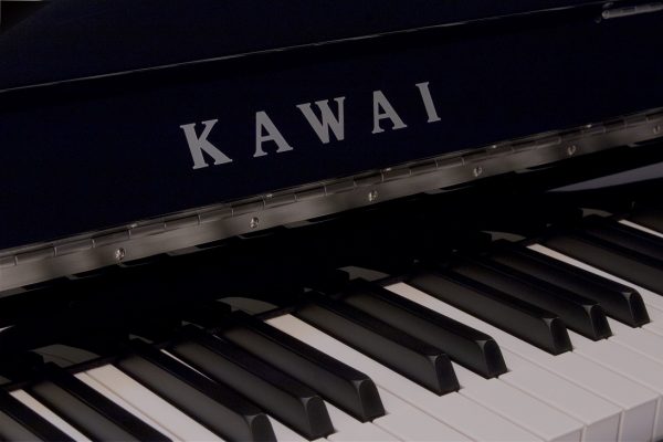 Bạn hãy thử kiểm tra phím đàn piano và khoảng cách giữa các phím