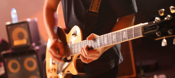 Chọn mua đàn guitar điện