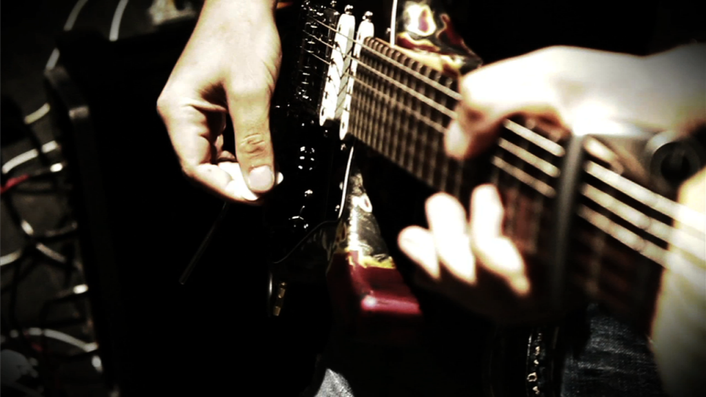 Những lưu ý khi chọn dây đàn guitar acoustic