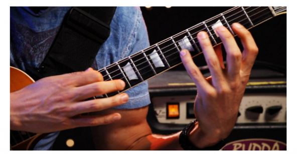 Học các thuật ngữ sẽ giúp các bạn làm chủ được cây đàn guitar điện