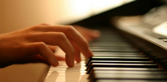 Để học đàn piano cần chuẩn bị những gì?