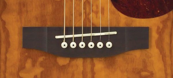 Chọn dây guitar theo chất liệu độ mềm cứng của dây