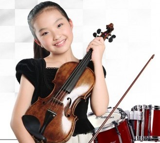 trẻ học đàn violin